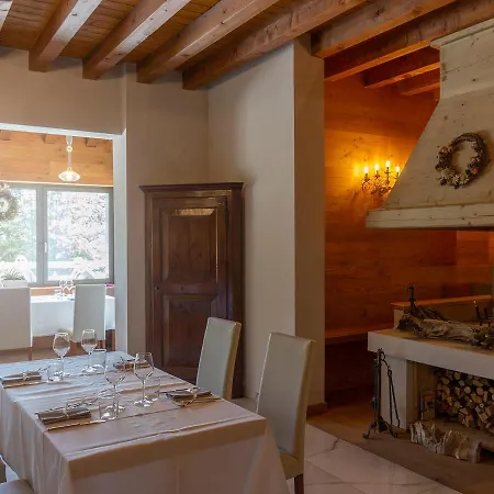 Relais Sauc & - *