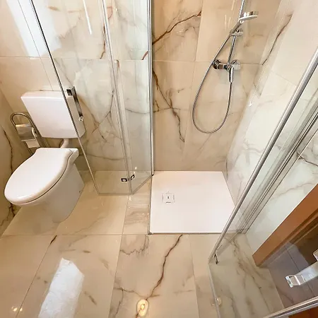 Szálloda Relais Sauc & -