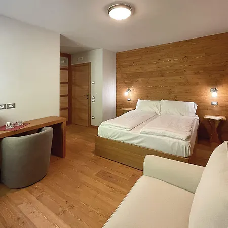 فندق Relais Sauc & - *